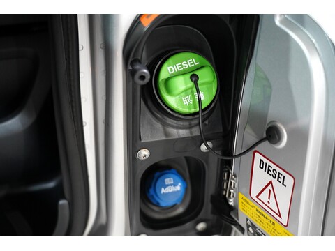 Mercedes-Benz V 220 D Amg Line L 2.2 5dr Mpv Automatic Diesel