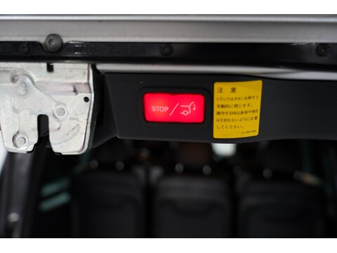 Mercedes-Benz V 220 D Amg Line L 2.2 5dr Mpv Automatic Diesel