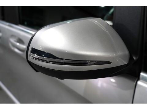 Mercedes-Benz V 220 D Amg Line L 2.2 5dr Mpv Automatic Diesel