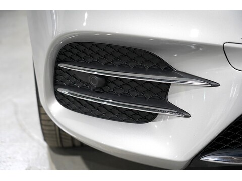 Mercedes-Benz V 220 D Amg Line L 2.2 5dr Mpv Automatic Diesel