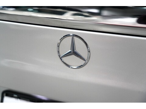 Mercedes-Benz V 220 D Amg Line L 2.2 5dr Mpv Automatic Diesel