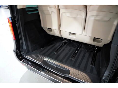 Mercedes-Benz V 220 D Amg Line L 2.2 5dr Mpv Automatic Diesel