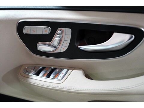 Mercedes-Benz V 220 D Amg Line L 2.2 5dr Mpv Automatic Diesel