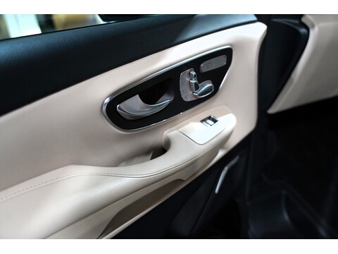 Mercedes-Benz V 220 D Amg Line L 2.2 5dr Mpv Automatic Diesel