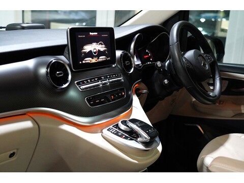 Mercedes-Benz V 220 D Amg Line L 2.2 5dr Mpv Automatic Diesel