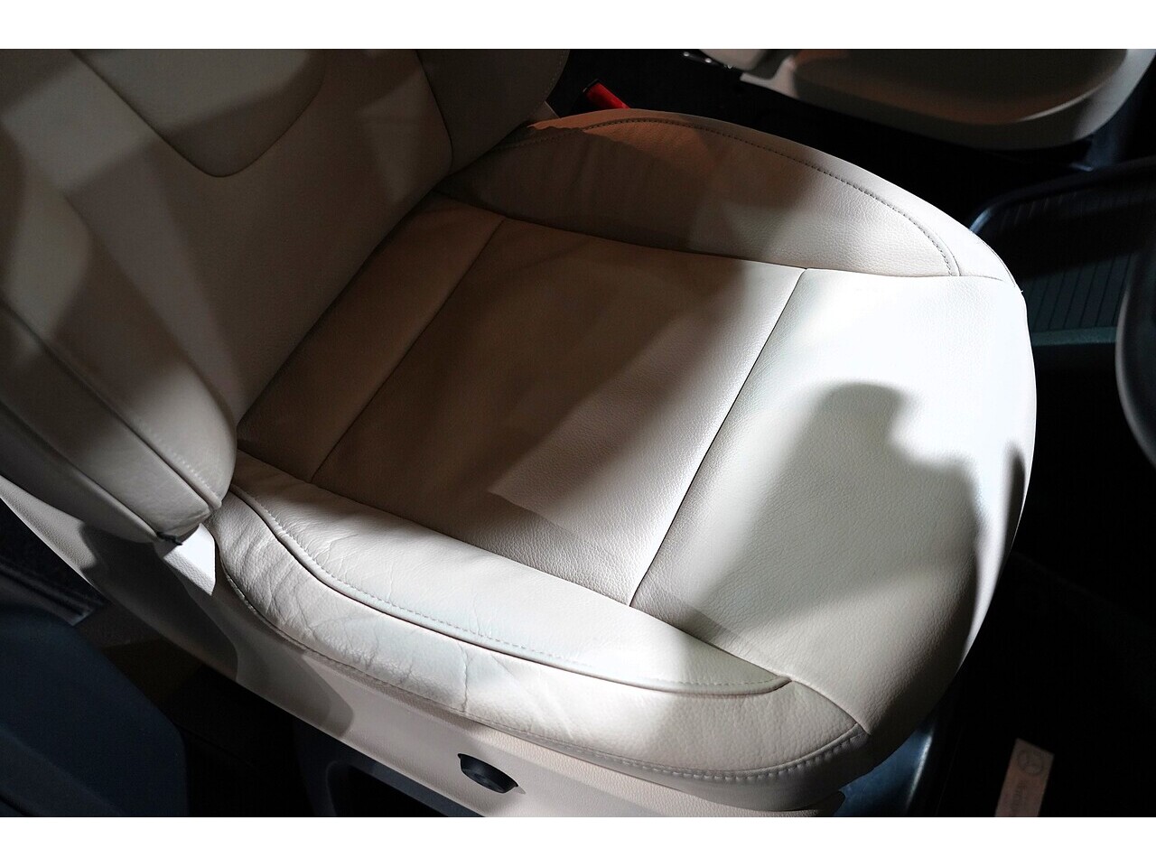 Mercedes-Benz V 220 D Amg Line L 2.2 5dr Mpv Automatic Diesel