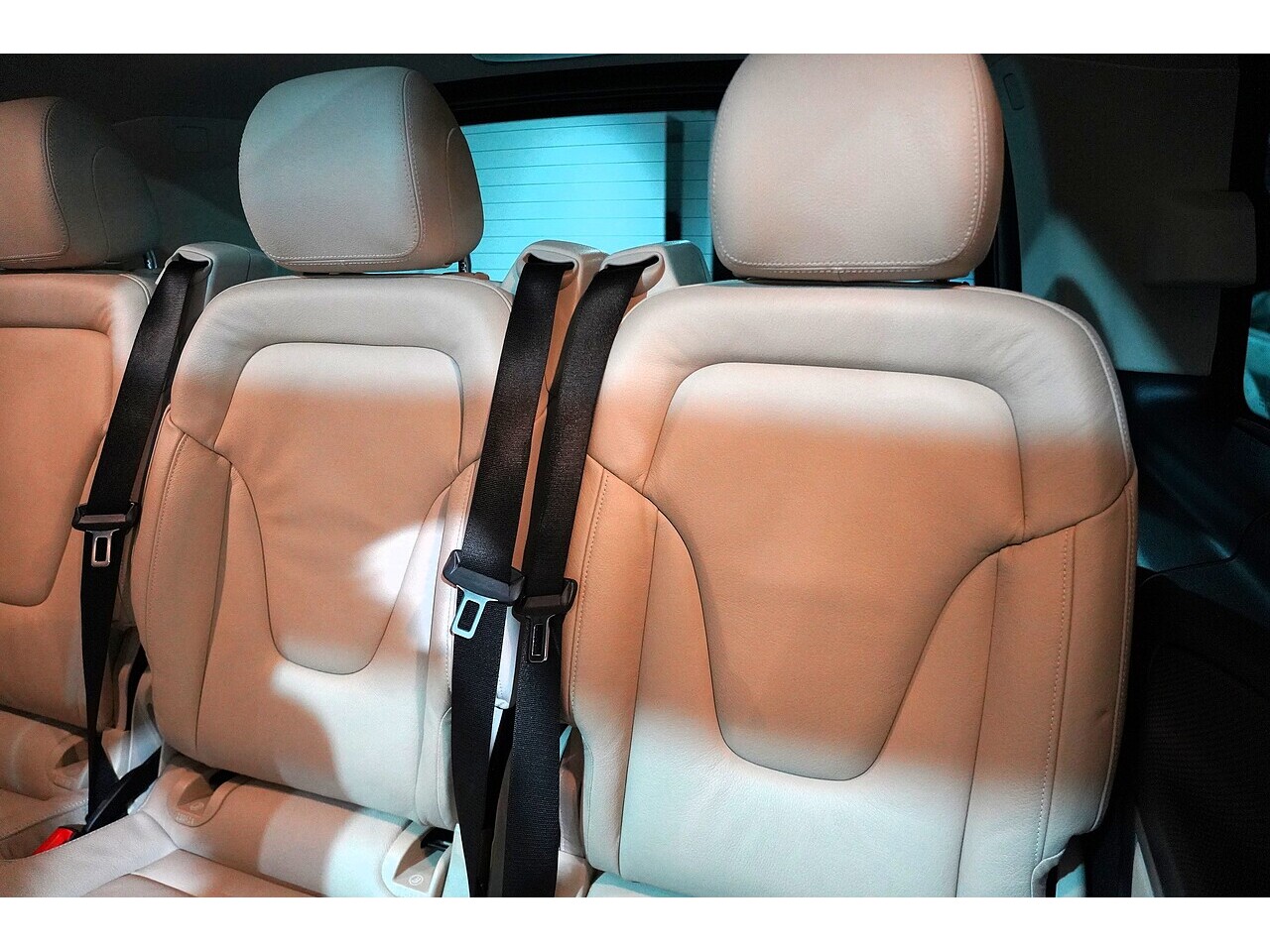 Mercedes-Benz V 220 D Amg Line L 2.2 5dr Mpv Automatic Diesel