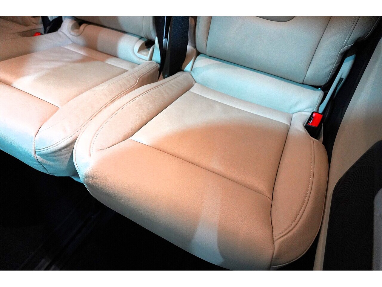 Mercedes-Benz V 220 D Amg Line L 2.2 5dr Mpv Automatic Diesel