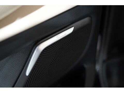 Mercedes-Benz V 220 D Amg Line L 2.2 5dr Mpv Automatic Diesel