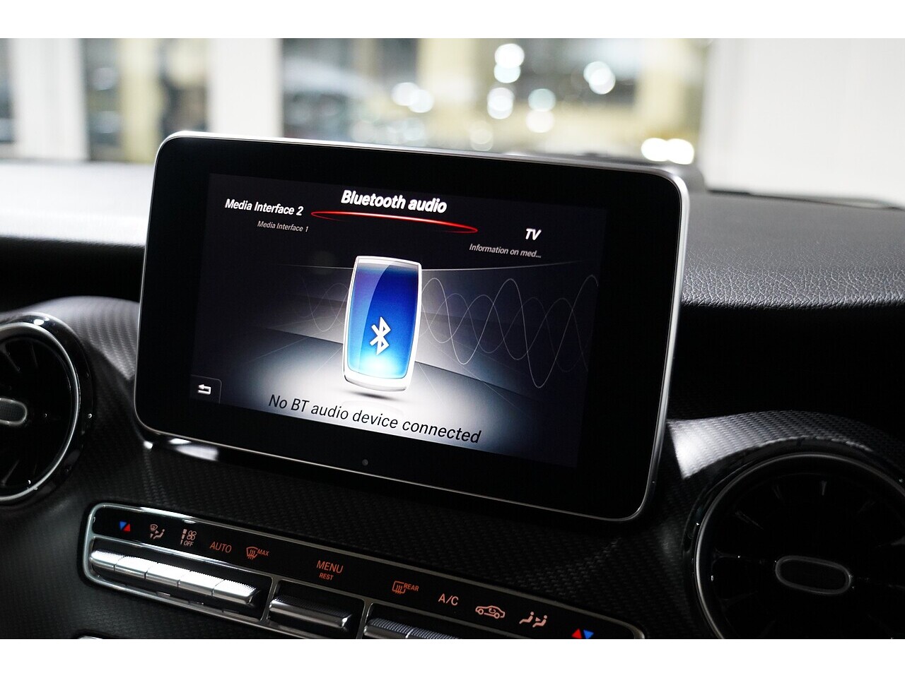 Mercedes-Benz V 220 D Amg Line L 2.2 5dr Mpv Automatic Diesel