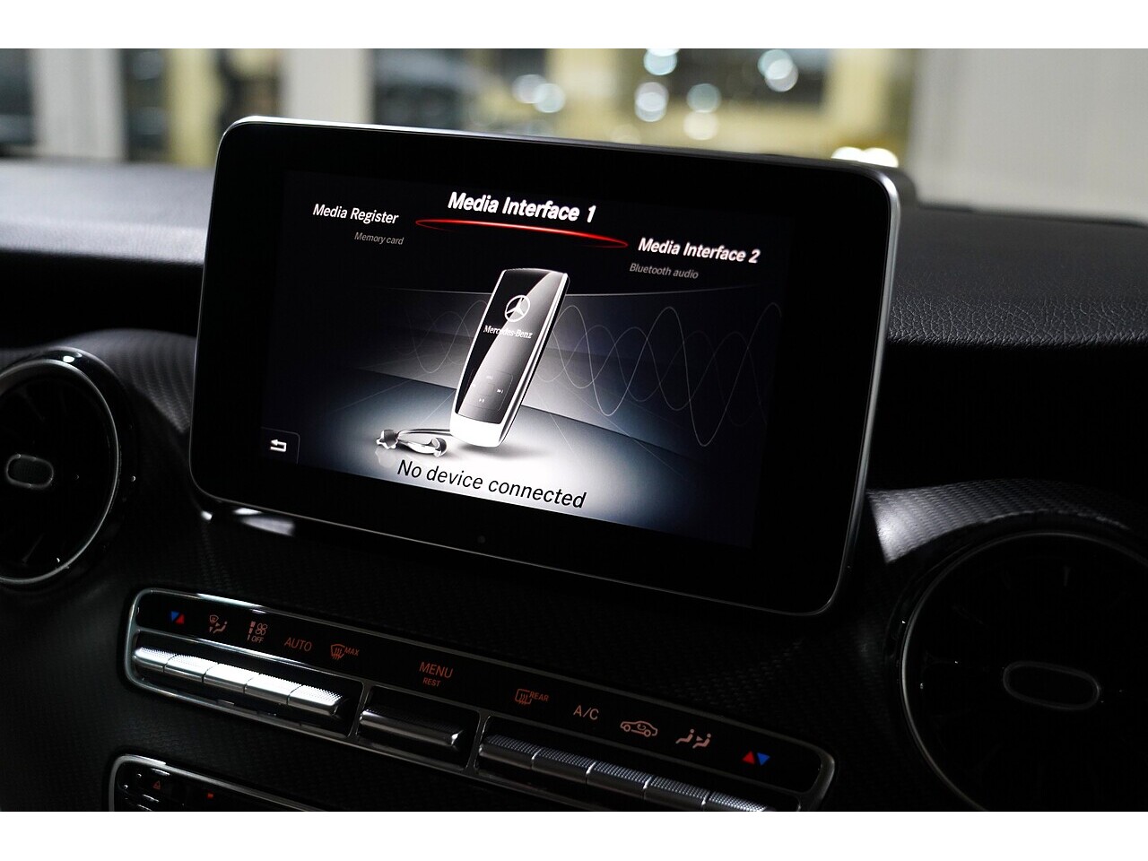 Mercedes-Benz V 220 D Amg Line L 2.2 5dr Mpv Automatic Diesel