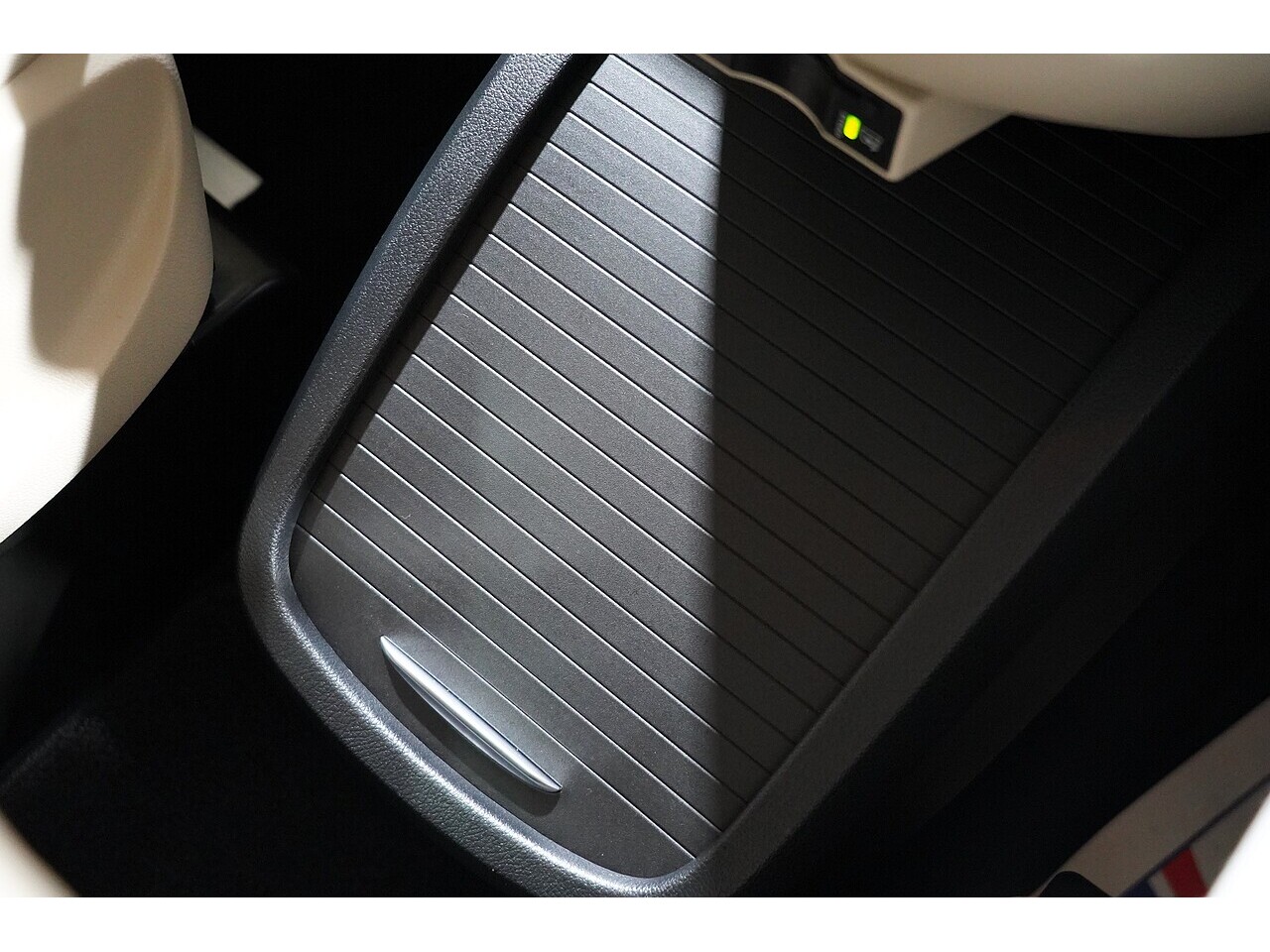 Mercedes-Benz V 220 D Amg Line L 2.2 5dr Mpv Automatic Diesel