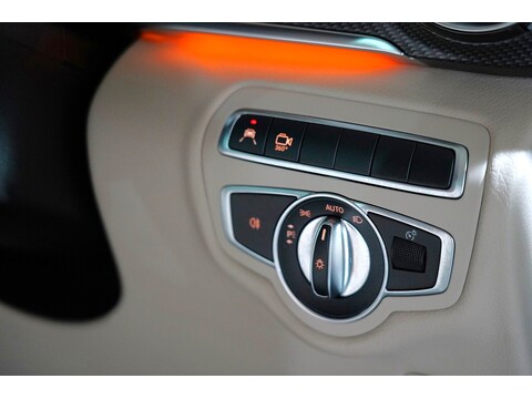 Mercedes-Benz V 220 D Amg Line L 2.2 5dr Mpv Automatic Diesel