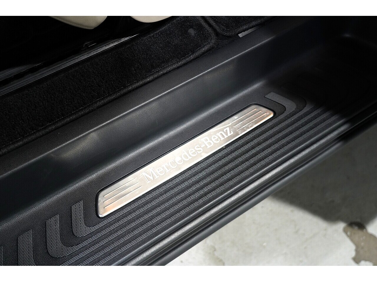 Mercedes-Benz V 220 D Amg Line L 2.2 5dr Mpv Automatic Diesel