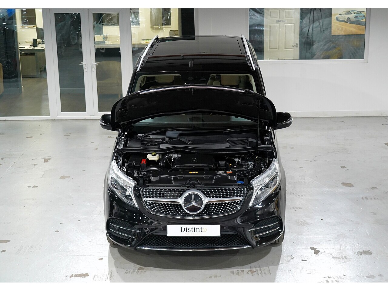 Mercedes-Benz V 220 D Amg Line L 2.2 5dr Mpv Automatic Diesel