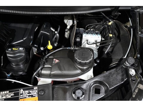 Mercedes-Benz V 220 D Amg Line L 2.2 5dr Mpv Automatic Diesel