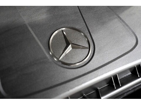 Mercedes-Benz V 220 D Amg Line L 2.2 5dr Mpv Automatic Diesel