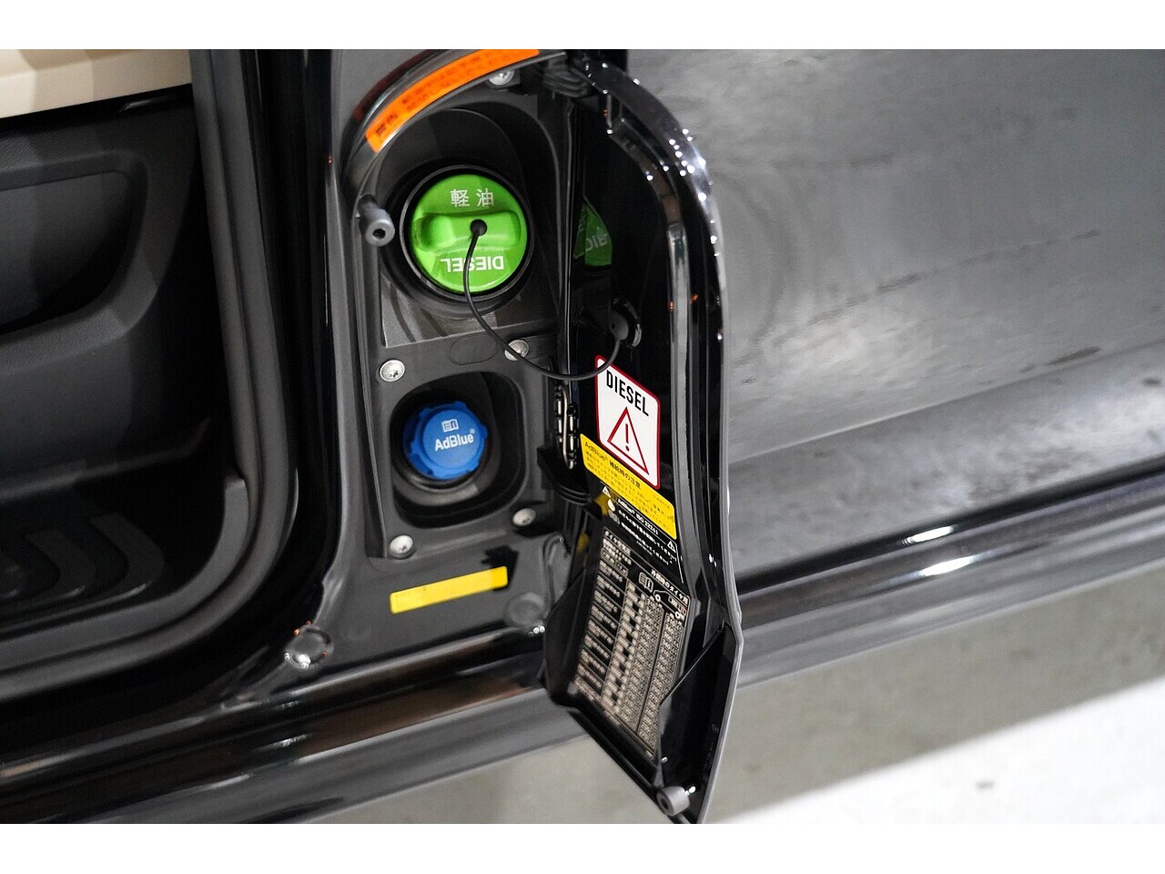 Mercedes-Benz V 220 D Amg Line L 2.2 5dr Mpv Automatic Diesel