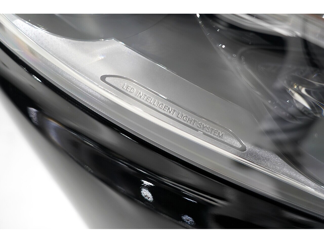 Mercedes-Benz V 220 D Amg Line L 2.2 5dr Mpv Automatic Diesel