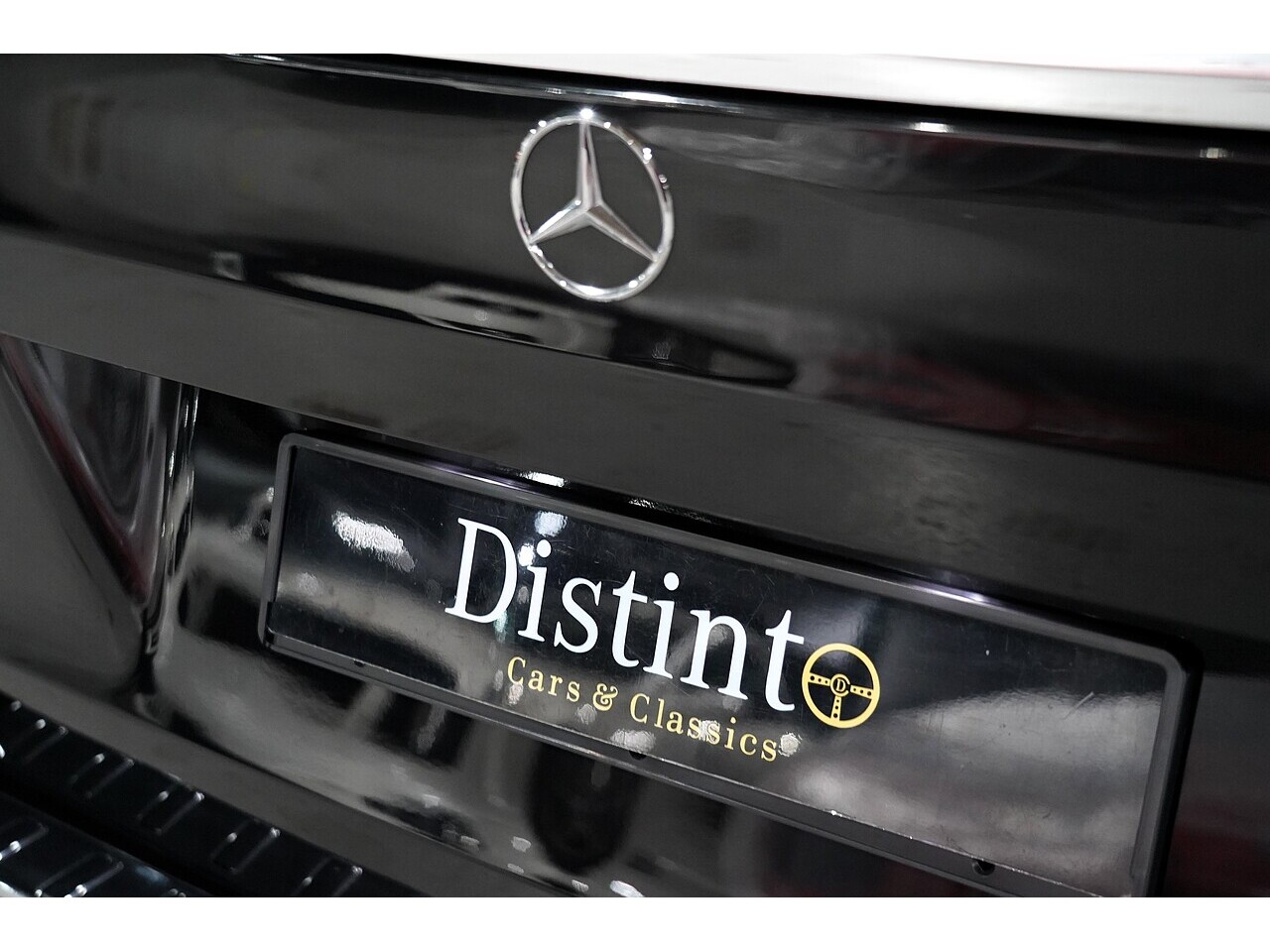 Mercedes-Benz V 220 D Amg Line L 2.2 5dr Mpv Automatic Diesel