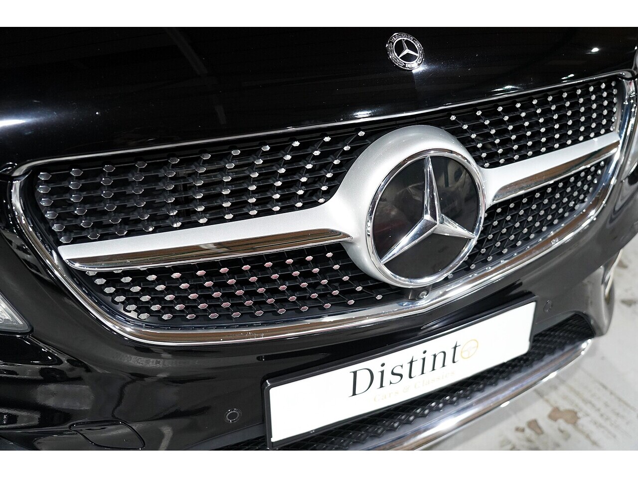 Mercedes-Benz V 220 D Amg Line L 2.2 5dr Mpv Automatic Diesel