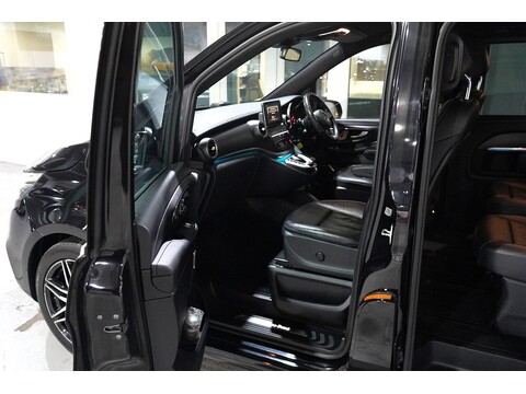 Mercedes-Benz V 220 D Amg Line L 2.2 5dr Mpv Automatic Diesel