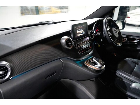 Mercedes-Benz V 220 D Amg Line L 2.2 5dr Mpv Automatic Diesel