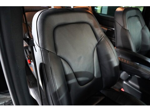 Mercedes-Benz V 220 D Amg Line L 2.2 5dr Mpv Automatic Diesel