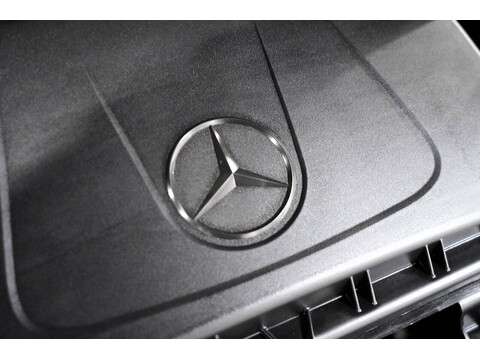 Mercedes-Benz V 220 D Amg Line L 2.2 5dr Mpv Automatic Diesel