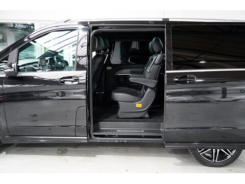 Mercedes-Benz V 220 D Amg Line L 2.2 5dr Mpv Automatic Diesel
