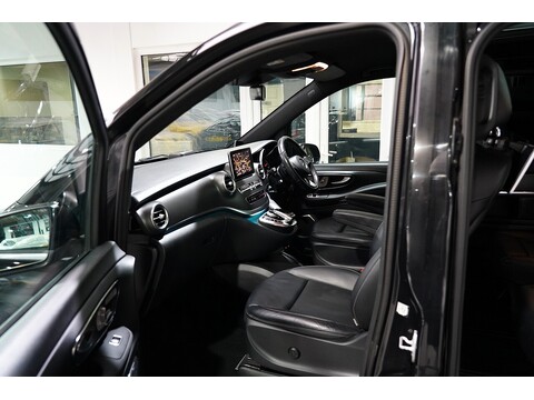 Mercedes-Benz V 220 D Amg Line L 2.2 5dr Mpv Automatic Diesel