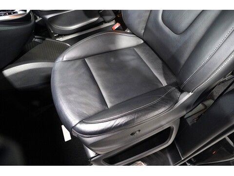 Mercedes-Benz V 220 D Amg Line L 2.2 5dr Mpv Automatic Diesel