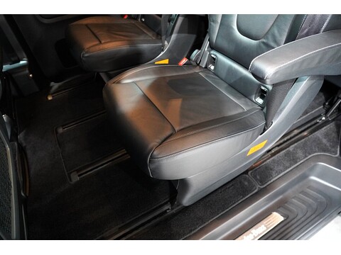 Mercedes-Benz V 220 D Amg Line L 2.2 5dr Mpv Automatic Diesel