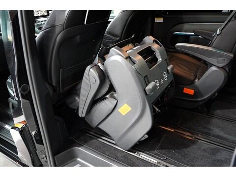 Mercedes-Benz V 220 D Amg Line L 2.2 5dr Mpv Automatic Diesel