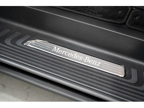 Mercedes-Benz V 220 D Amg Line L 2.2 5dr Mpv Automatic Diesel