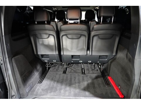 Mercedes-Benz V 220 D Amg Line L 2.2 5dr Mpv Automatic Diesel