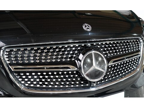 Mercedes-Benz V 220 D Amg Line L 2.2 5dr Mpv Automatic Diesel