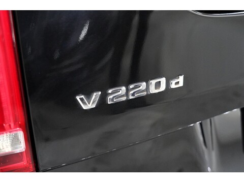 Mercedes-Benz V 220 D Amg Line L 2.2 5dr Mpv Automatic Diesel