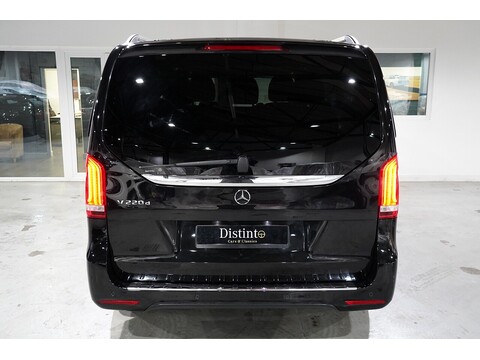 Mercedes-Benz V 220 D Amg Line L 2.2 5dr Mpv Automatic Diesel