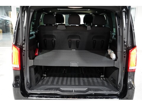 Mercedes-Benz V 220 D Amg Line L 2.2 5dr Mpv Automatic Diesel