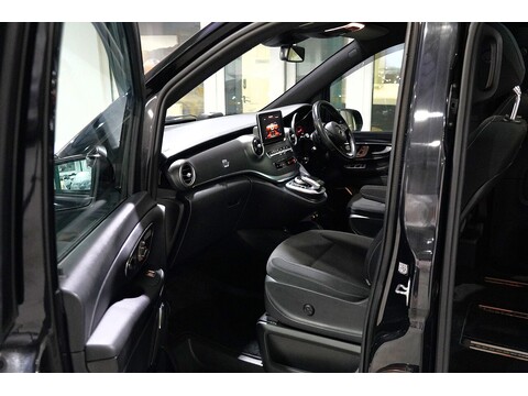 Mercedes-Benz V 220 D Amg Line L 2.2 5dr Mpv Automatic Diesel