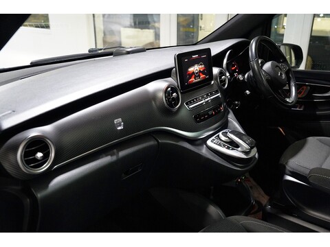 Mercedes-Benz V 220 D Amg Line L 2.2 5dr Mpv Automatic Diesel