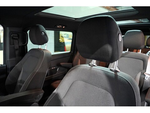 Mercedes-Benz V 220 D Amg Line L 2.2 5dr Mpv Automatic Diesel
