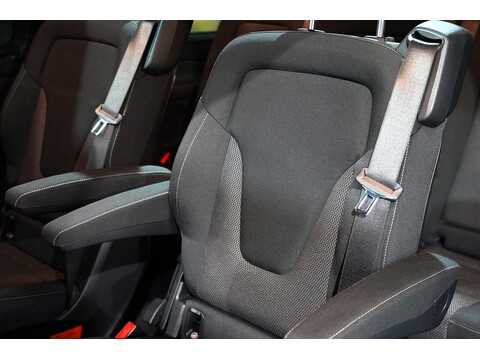 Mercedes-Benz V 220 D Amg Line L 2.2 5dr Mpv Automatic Diesel