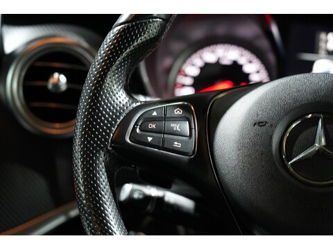 Mercedes-Benz V 220 D Amg Line L 2.2 5dr Mpv Automatic Diesel