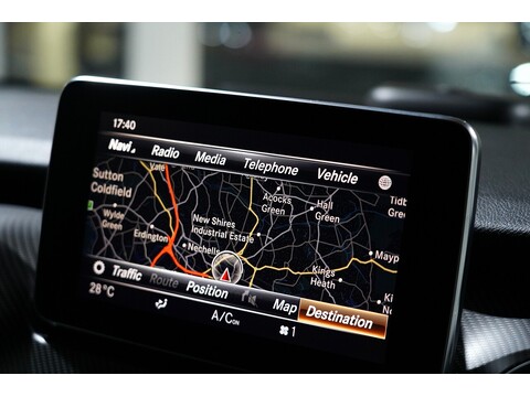 Mercedes-Benz V 220 D Amg Line L 2.2 5dr Mpv Automatic Diesel