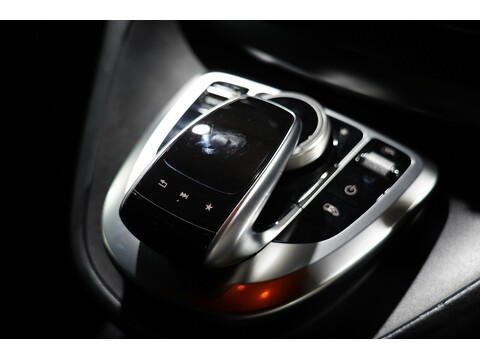 Mercedes-Benz V 220 D Amg Line L 2.2 5dr Mpv Automatic Diesel