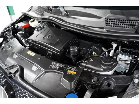 Mercedes-Benz V 220 D Amg Line L 2.2 5dr Mpv Automatic Diesel