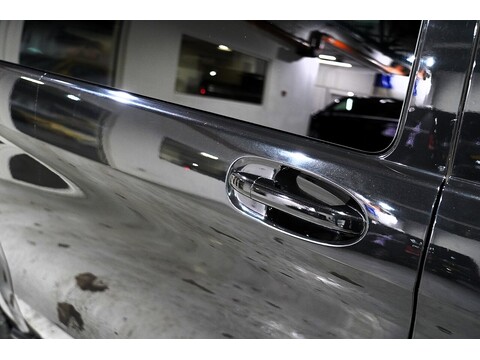 Mercedes-Benz V 220 D Amg Line L 2.2 5dr Mpv Automatic Diesel