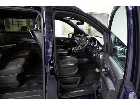 Mercedes-Benz V 220 D Amg Line L 2.2 5dr Mpv Automatic Diesel